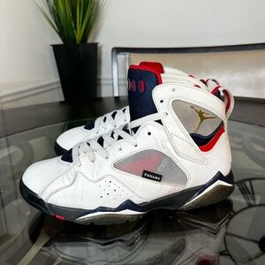 Nike Air Jordan 7 Retro x
Paris Saint-Germain Paname
Men's Size 8.5 Sneakers